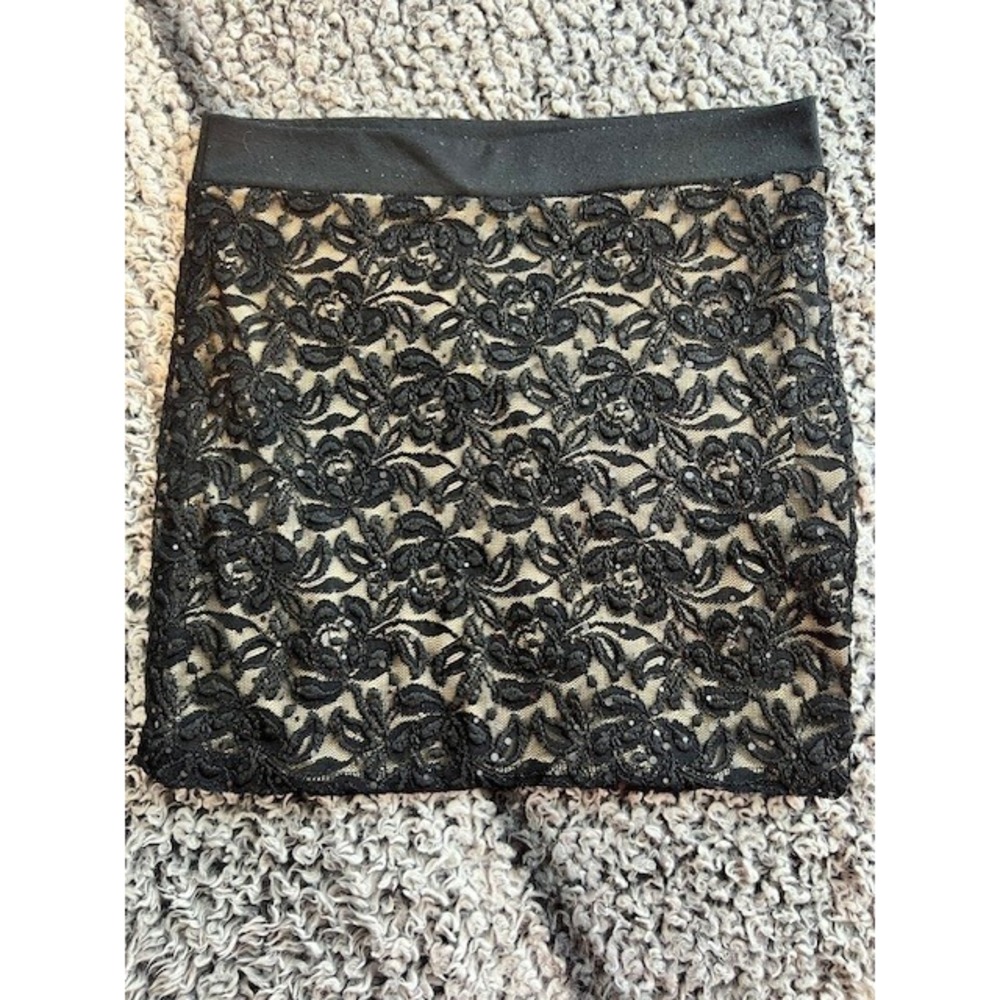 Women's Black‎ Floral Sequin Mini Skirt Size L